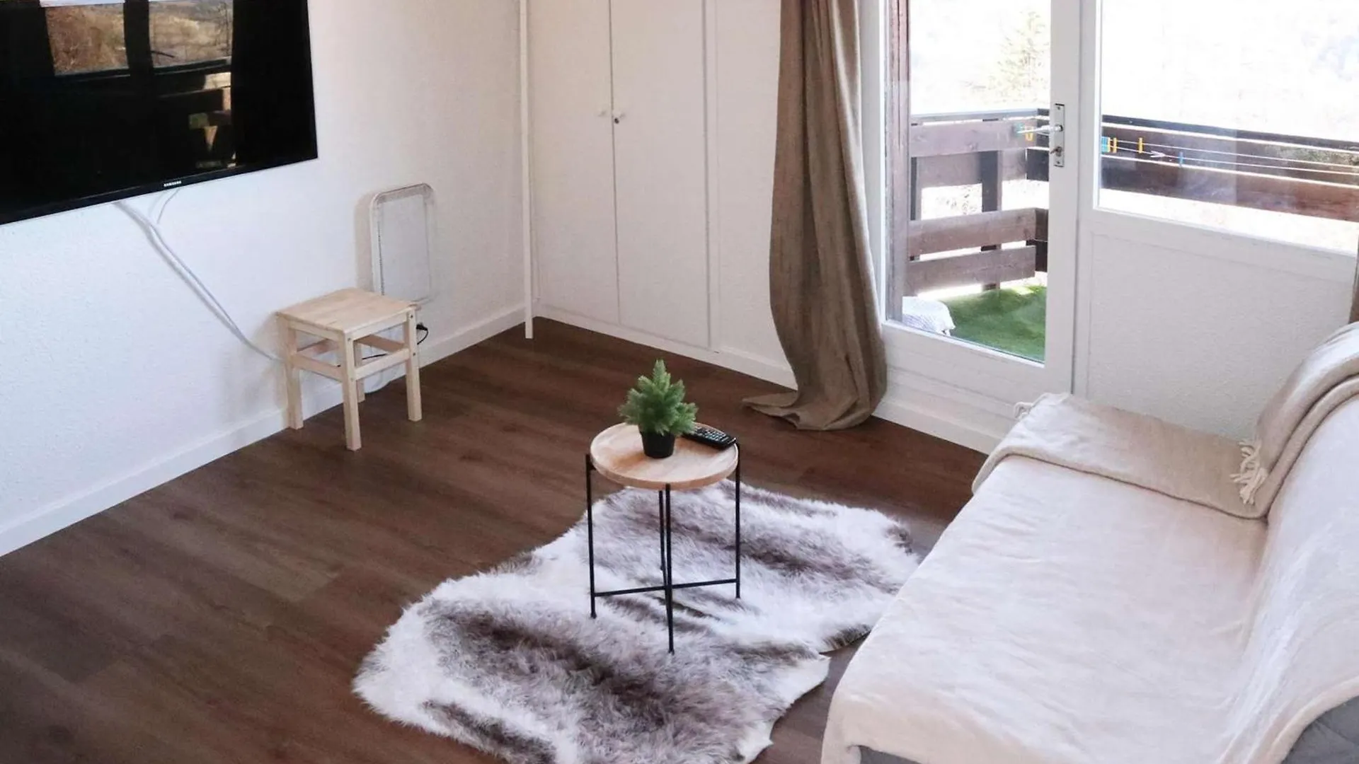 Apartament Studio 4 Personnes Au Coeur De Les Orres - Fr-1-322-668
